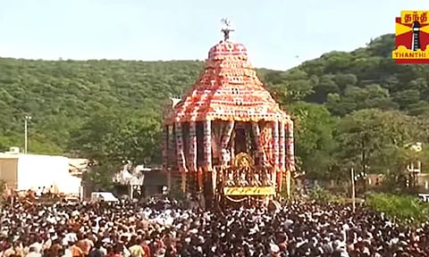 அழகர் கோவிலில் ஆடி தேரோட்டம் கோலாகலம்..!