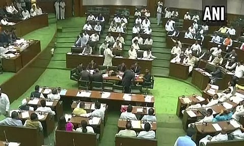 நாடு முழுவதும் 4,001 எம்.எல்.ஏ.க்களின் சொத்து மதிப்பு ரூ.54,545 கோடி