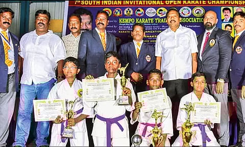 தென் இந்திய அளவிலான கராத்தே போட்டி