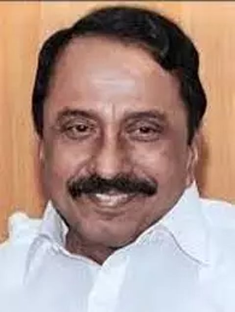 கோபி அருகே சுங்கச்சாவடி அமைக்கக்கூடாது முன்னாள் அமைச்சர் கே.ஏ.செங்கோட்டையன் எம்.எல்.ஏ. பேட்டி