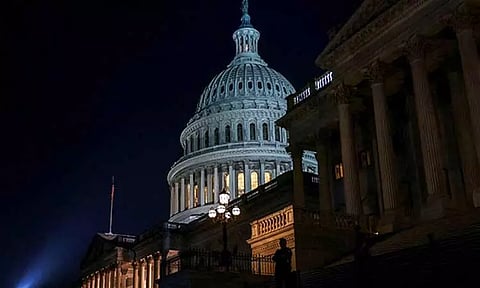 துப்பாக்கிச்சூடு நடக்கப்போவதாக வந்த அழைப்பு - அமெரிக்க செனட் கட்டடத்தில் பரபரப்பு