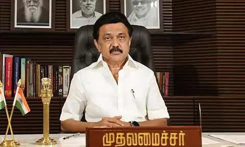 மராட்டியத்தில் கிரேன் கவிழ்ந்த விபத்தில் பலியான 2 தமிழர்கள் குடும்பத்திற்கு தலா ரூ.3 லட்சம் நிதியுதவி