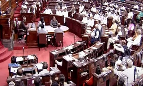 ஆளும் கட்சி, எதிர்க்கட்சி உறுப்பினர்கள் கடும் அமளி: மாநிலங்களவை நாள் முழுவதும் ஒத்திவைப்பு