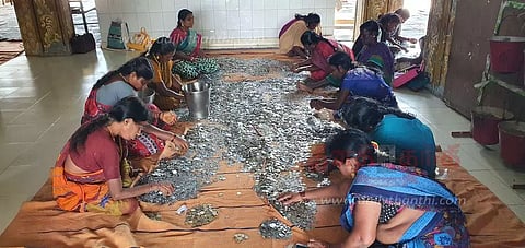 சொரக்குடி அய்யனார் கோவிலில் உண்டியல் எண்ணும் பணி