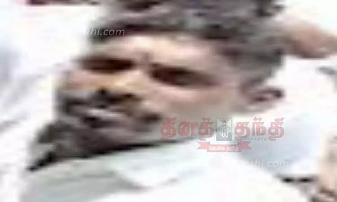 தனியார் நிறுவன ஊழியர் சரமாரி வெட்டிக்கொலை