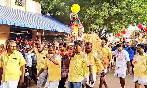 குன்னத்திக்காட்டு அய்யனார் கோவிலில் புரவி எடுப்பு திருவிழா