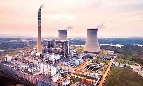 என்.எல்.சி.க்கு நிலம் கொடுத்து வேலை பெற்றவர்களின் பட்டியலில் வட இந்தியர்கள் இடம்பெற்றுள்ளதால் சர்ச்சை