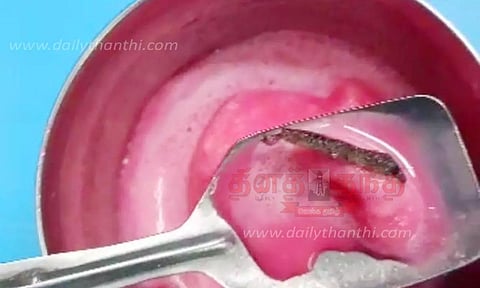 சுகாதாரமற்ற முறையில் இயங்கிய ஐஸ்கிரீம் கடைக்கு 'சீல்'