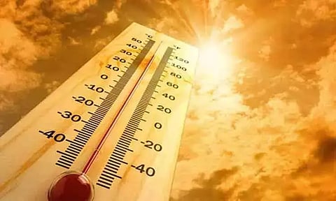 தமிழகத்தில் இன்றும் நாளையும் வெப்பநிலை அதிகரிக்கும் - வானிலை ஆய்வு மையம் தகவல்