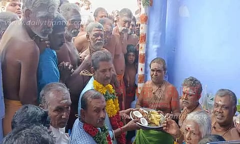 சொரிமுத்து அய்யனார் கோவிலில் ஆடி அமாவாசை திருவிழா கால்நாட்டு நிகழ்ச்சி