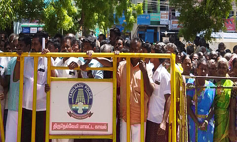 அம்பை தாலுகா அலுவலகத்தை விவசாயிகள் முற்றுகை