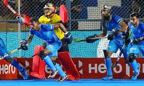 ஆசிய சாம்பியன்ஸ் கோப்பை ஆக்கி: தென்கொரியாவை வீழ்த்தி அரைஇறுதிக்கு முன்னேறியது இந்தியா