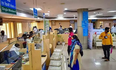 அனைத்து வங்கிகளுக்கும் விரைவில் வாரத்தில் 2 நாட்கள் விடுமுறை?