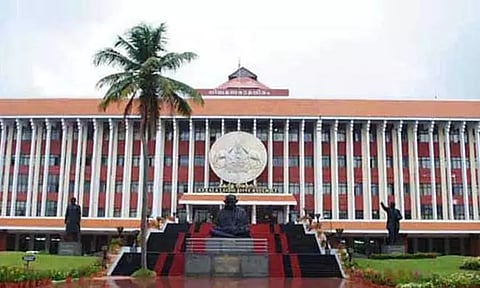 பொது சிவில் சட்டத்திற்கு எதிராக கேரள சட்ட சபையில் தீர்மானம் ஒருமனதாக நிறைவேறியது