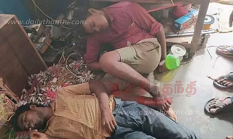 2 வாலிபர்கள் மூச்சு திணறி பலி