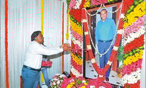 89-வது பிறந்தநாள்: பா.ராமச்சந்திர ஆதித்தனார் உருவப்படத்துக்கு தலைவர்கள் மரியாதை