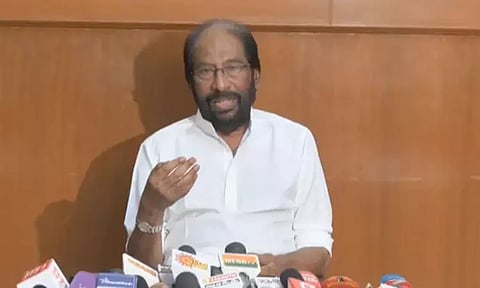 நாட்டின் பிரச்சினைகளை தீர்க்காமல், அலட்சியமாக செயல்பட்டு வருகிறார் பிரதமர் மோடி - திருச்சி சிவா எம்.பி. கண்டனம்