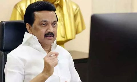 தீயும் மண்ணும் தின்னும் உடலைப் பிறர்க்களித்து அவர்களுக்கு வாழ்வளிக்க முன்வருவோம் - முதல்-அமைச்சர் மு.க.ஸ்டாலின் டுவிட்