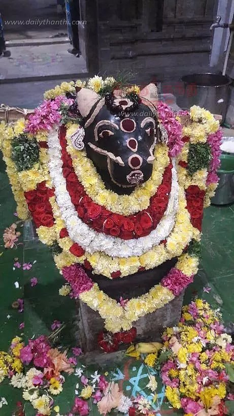 சிவன் கோவில்களில் பிரதோஷ வழிபாடு