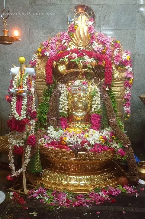 வேளுக்குடி ருத்ரகோடீஸ்வரர் கோவிலில் பிரதோஷ வழிபாடு