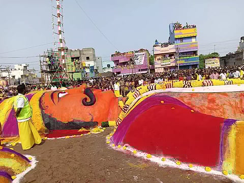 திரவுபதி அம்மன் கோவிலில் துரியோதனன் படுகளம்