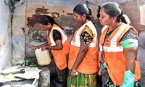 ஈரோடு மாநகர் பகுதியில் கொசு ஒழிப்பு பணி தீவிரம்