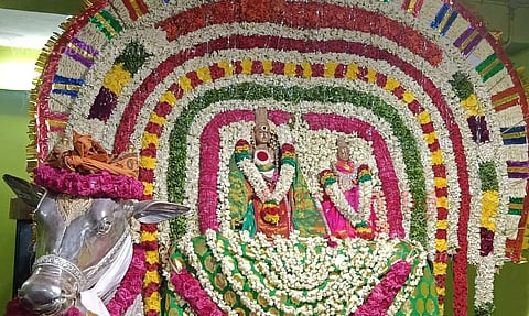 திருவெற்றியூர் பாகம்பிரியாள் கோவிலில் பூச்சொரிதல் விழா