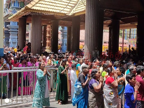 ஆடி கடைசி செவ்வாய்க்கிழமை:மண்டைக்காடு கோவிலில்பக்தர்கள் கூட்டம் அலைமோதியது