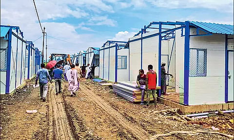 மணிப்பூரில் 3 ஆயிரம் குடும்பங்களை குடியமர்த்த வீடுகள் தயாராகிறது