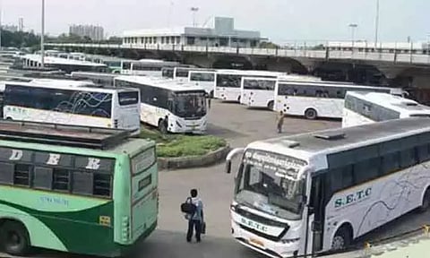 வார இறுதி நாட்களை முன்னிட்டு 1,250 சிறப்பு பஸ்கள் இயக்கம் - தமிழக அரசு