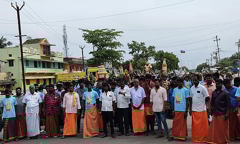 முத்துமாரியம்மன் கோவிலுக்கு பால்குட ஊர்வலம்