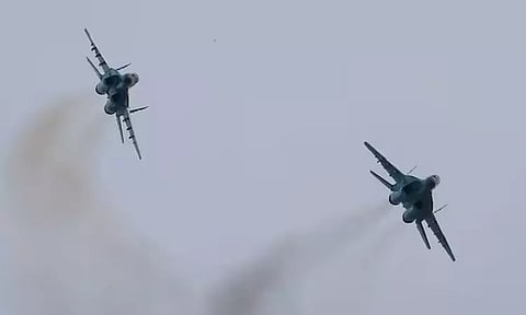 அத்துமீறிய அமெரிக்க கண்காணிப்பு விமானத்தை விரட்டி அடித்ததாக வடகொரியா ராணுவம் தகவல்