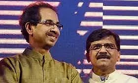 ராகுல் செவாலே தொடர்ந்த அவதூறு வழக்கில் உத்தவ் தாக்கரே, சஞ்சய் ராவத் கோர்ட்டில் ஆஜர் - குற்றச்சாட்டை மறுத்தனர்