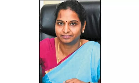 காமராஜர் துறைமுக நிர்வாக இயக்குனராக ஐரீன் சிந்தியா பொறுப்பேற்பு: சென்னை பல்கலைக்கழகத்தில் படித்தவர்