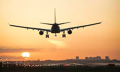 பயணிக்கு நெஞ்சுவலி: விமானம் அவசரமாக ஜெய்ப்பூரில் தரையிறக்கம்