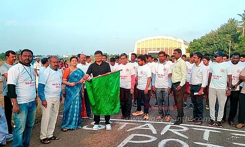 எய்ட்ஸ் விழிப்புணர்வு மாரத்தான் போட்டி