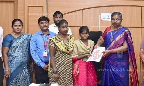 மாணவ, மாணவிகளுக்கு கல்வி உதவித்தொகை