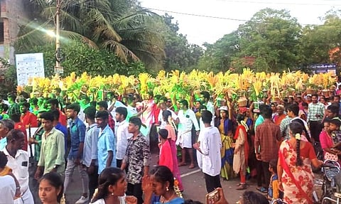 பிடாரியம்மன் கோவிலில் மது எடுப்பு விழா