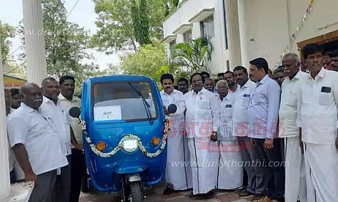 தூய்மை பணிகளுக்கு பேட்டரி வாகனங்கள்