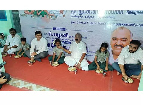 செஞ்சி பள்ளியில் காலை உணவு விரிவாக்க திட்டம்: அமைச்சர் செஞ்சி மஸ்தான் தொடங்கி வைத்தார்