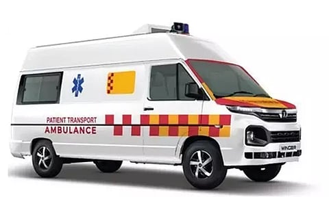 ஆம்புலன்ஸ் தர அரசு ஆஸ்பத்திரி நிர்வாகம் மறுப்பு