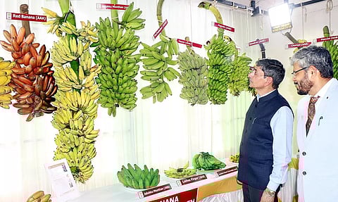 வேளாண் தொழில்நுட்பங்கள் விவசாயிகளை சென்றடைய வேண்டும் -தமிழக கவர்னர் ஆர்.என்.ரவி பேச்சு