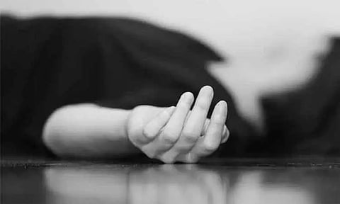 டிராக்டர் மீது டிரக் மோதி விபத்து: டிராக்டர் டிரைவர் உயிரிழப்பு