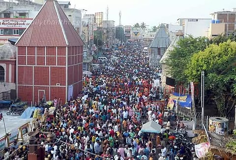 பவுர்ணமி கிரிவலம் செல்ல உகந்த நேரம்