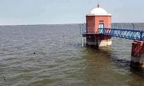 சென்னை மாநகருக்கு அடுத்த 8 மாதங்களுக்கு தேவையான குடிநீர் இருப்பு - பொதுப்பணித்துறை அதிகாரிகள் தகவல்