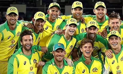 தென் ஆப்பிரிக்காவுக்கு எதிரான டி20 தொடர்; ஆஸ்திரேலிய அணியில் நட்சத்திர வீரர் விலகல்...!