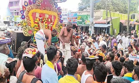 திருக்கழுக்குன்றத்தில் பன்னிரு திருமுறை கிரிவல பெருவிழா