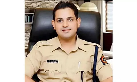 லஞ்ச புகாரில் இடைநீக்கம் செய்யப்பட்ட ஐ.பி.எஸ். அதிகாரி சவுரப் திவாரி உளவுப்பிரிவு துணை கமிஷனராக நியமனம்