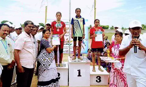 பள்ளிகளுக்கு இடையேயான தடகள போட்டிகள்