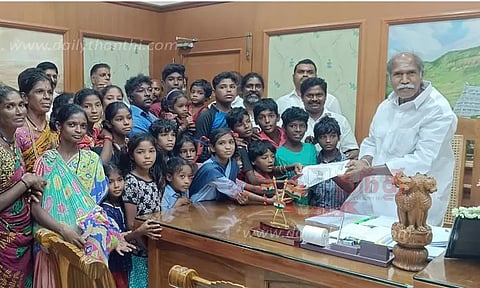 சட்டசபையை முற்றுகையிட்ட நரிக்குறவர்கள்